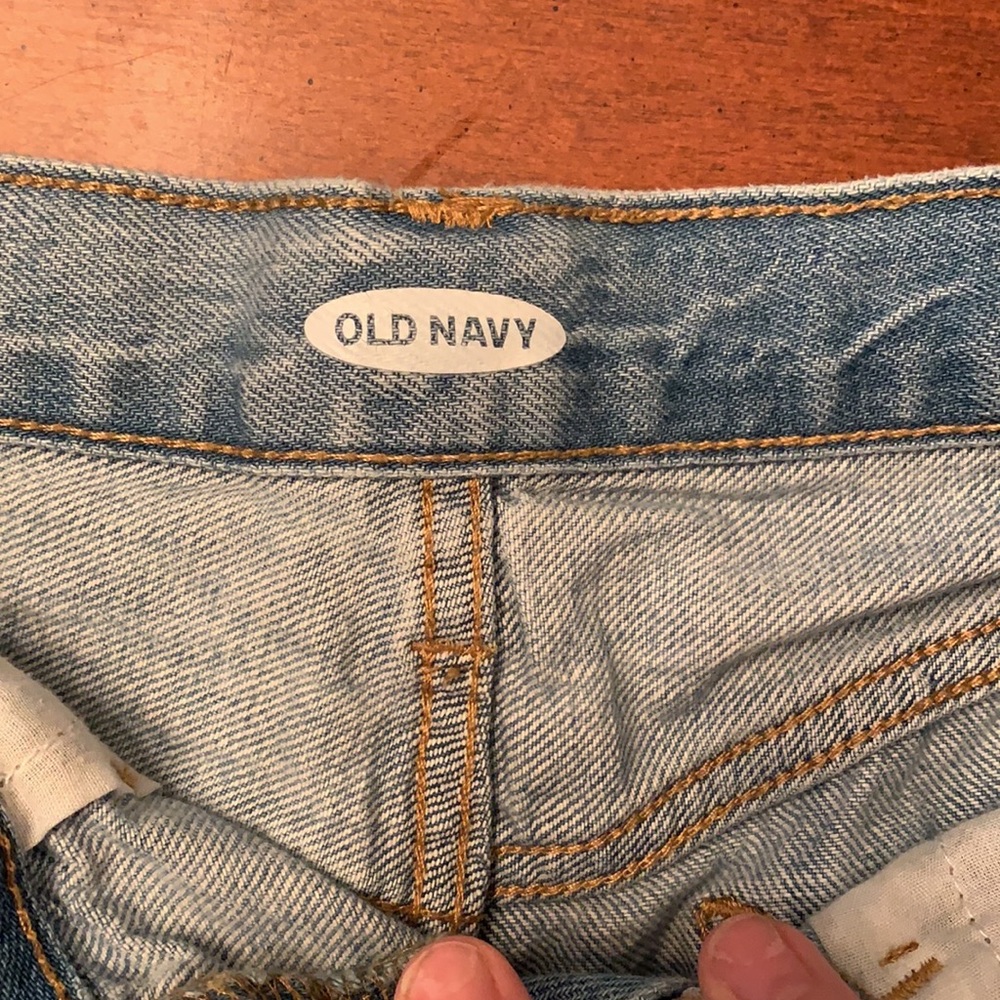 Old Navy Jean Short - Picture 3 of 4